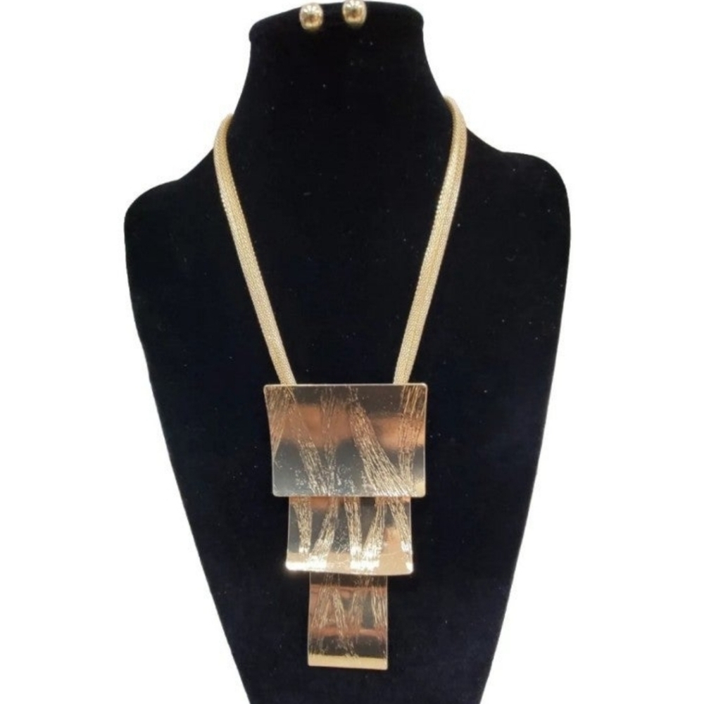 Goldplated Ethnic Textured Layered Curved Metal Statement Necklace & Ear…